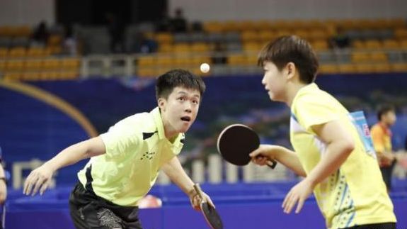 转会背后的 转会背后的