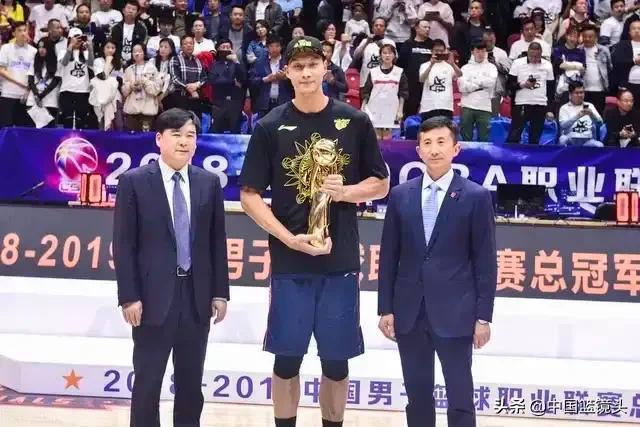 记录则更是 记录则更是